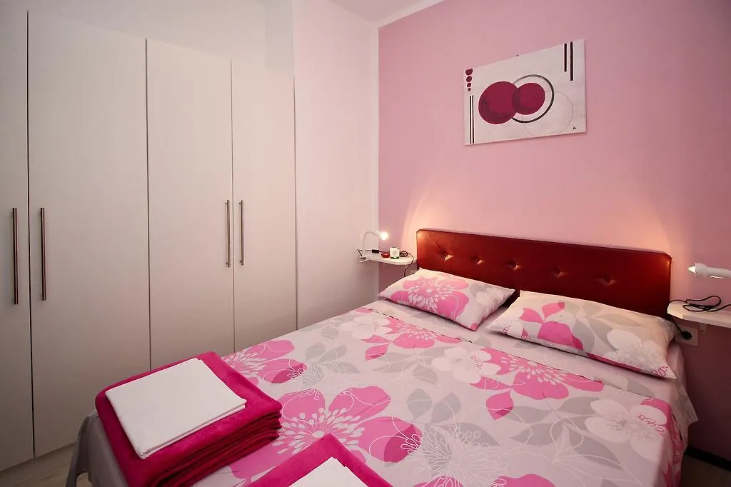 Apartment Jadranka Silo  Croatia