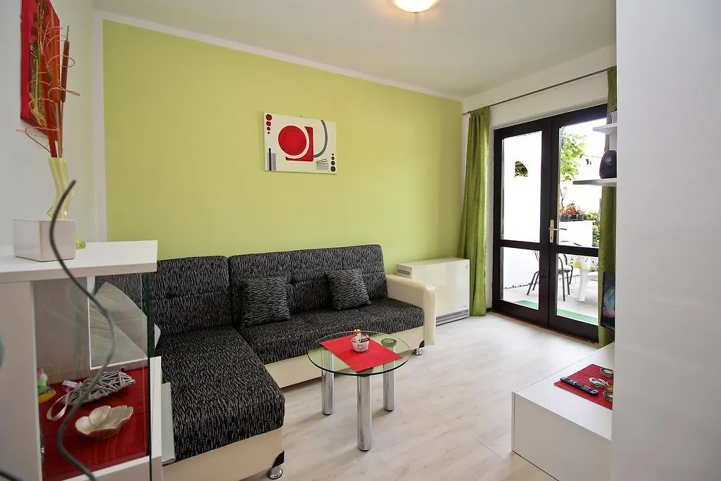 Apartment Jadranka Silo  0*, Silo (Krk) Croatia